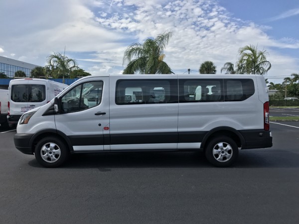 ford transit wagon 15 passenger specifications